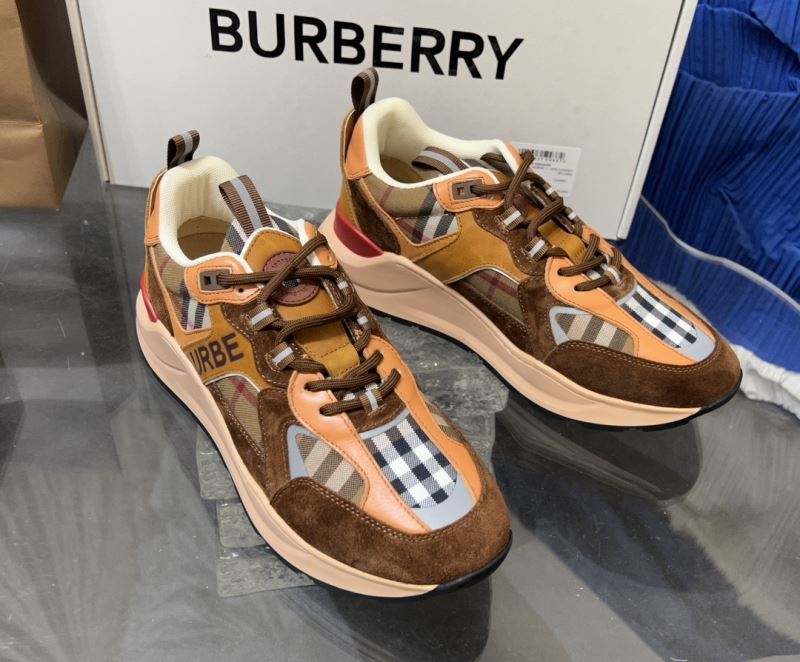 Burberry Low Shoes